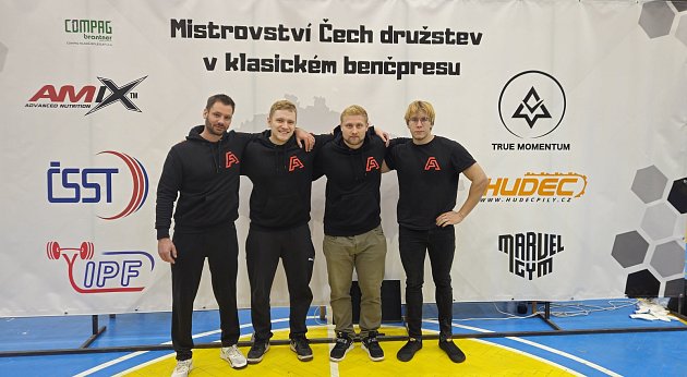 Celý tým Fitness Areál Jičín